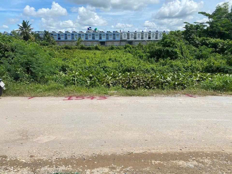 Bán lô đất 180m² mặt tiền Nguyễn Văn Dương - Giá chỉ 2.55 tỷ, vị trí cực đẹp!