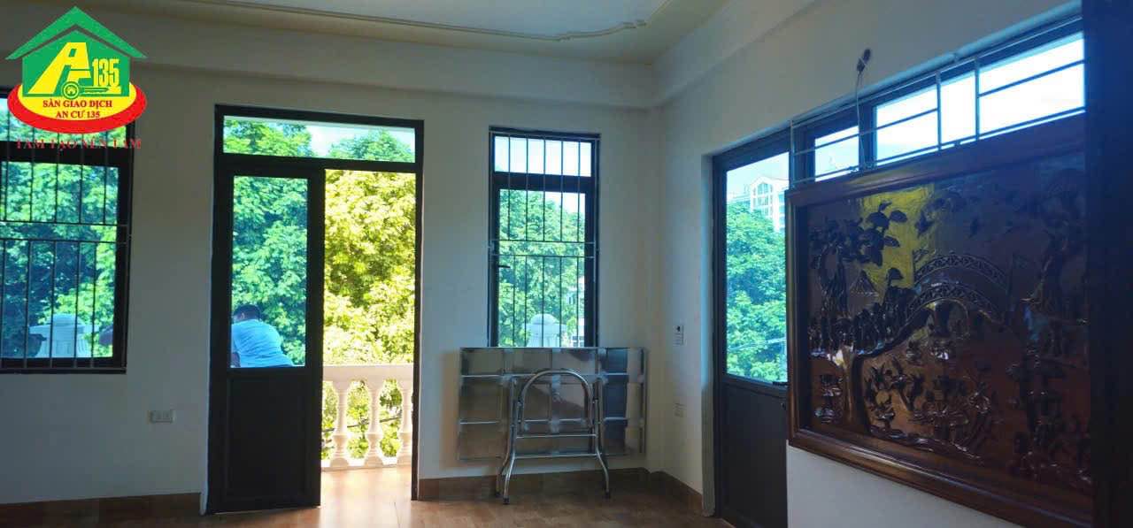 Nhà 3 tầng 2 mặt tiền đường Bạch Đằng, Ninh Bình 62m² - Đầu tư sinh lời hấp dẫn!