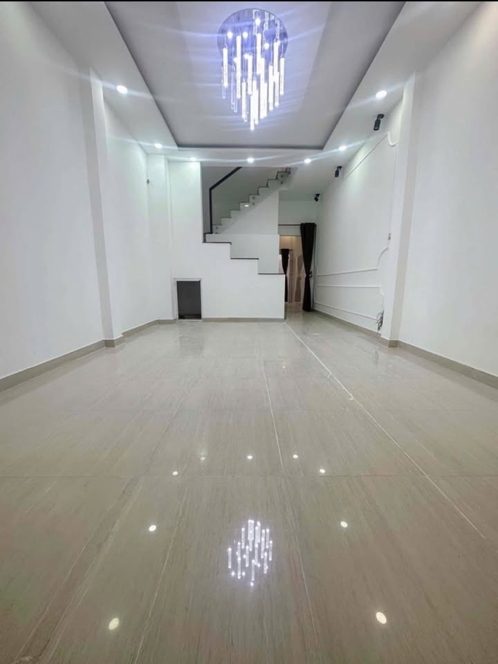 Nhà cho thuê mặt tiền Cư xá Phú Lâm D, Quận 6, 76m² giá 16 triệu - Phù hợp làm văn phòng!