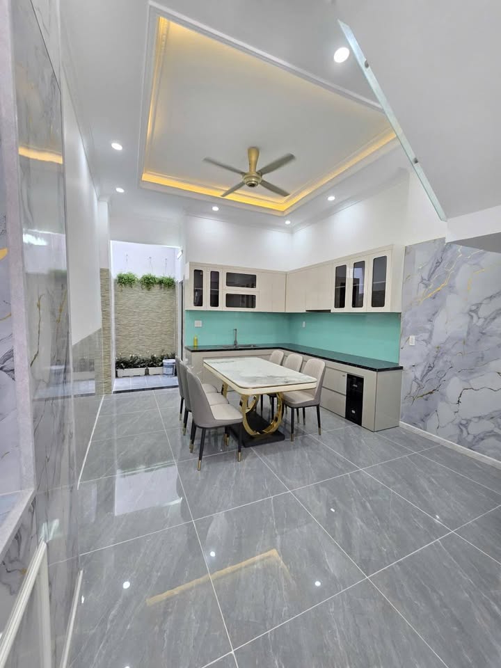 Nhà bán KDC Hiện Hữu, Bình Chuẩn, 66.7m², giá 4.8 tỷ - Thiết kế hiện đại, sẵn sàng vào ở!