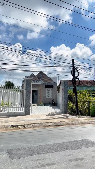 Nhà mặt tiền kinh doanh tại Cần Giuộc, Long An 210m² giá 4.2 tỷ - Đầu tư sinh lời ngay!