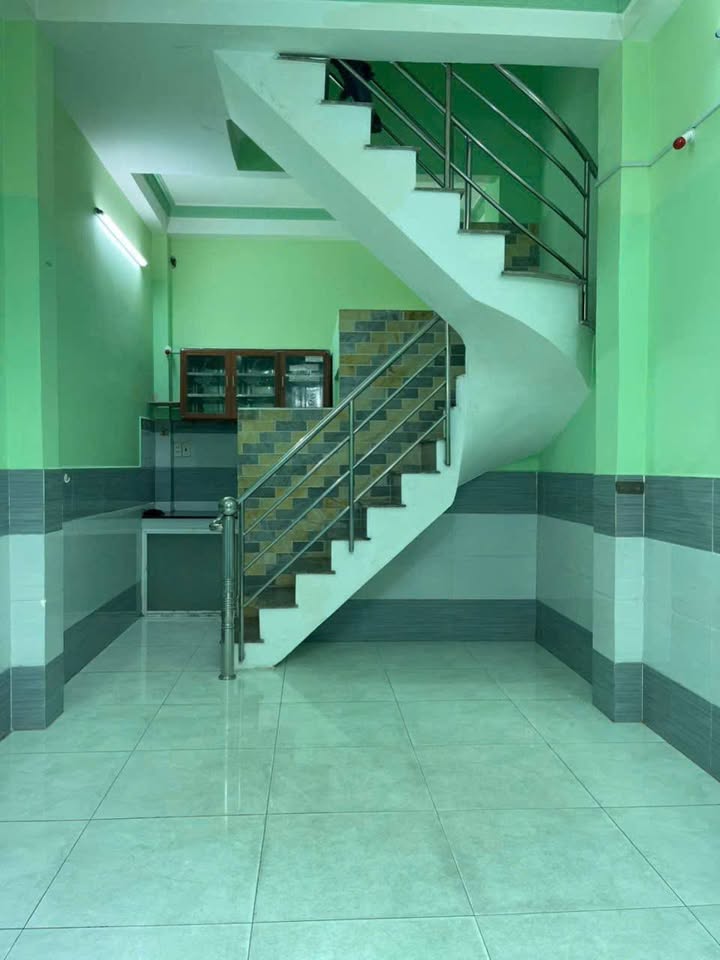 Nhà riêng cho thuê tại hẻm Phú Định, Q.8, 22m² - Giá 7 triệu/tháng, vào ở ngay!