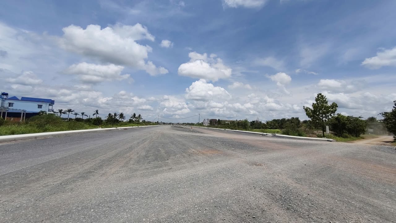 Đất nền Hòa Khánh Đông, Đức Hòa 120m² giá 850 triệu - Cơ hội đầu tư tuyệt vời!