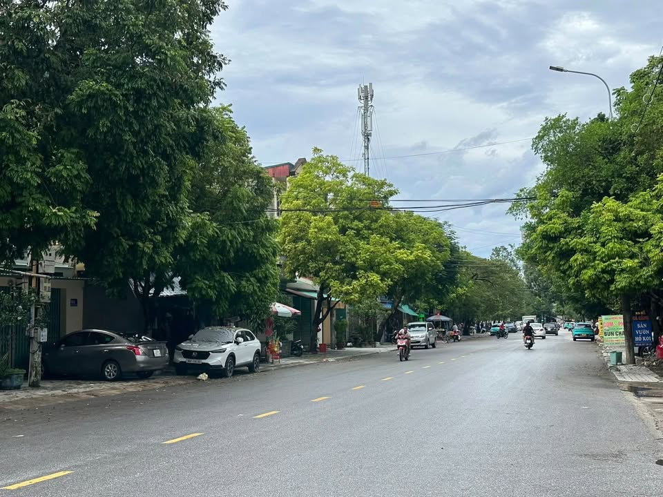 Nhà 3 tầng 2 mặt tiền đường Hải Thượng Lãn Ông 63m² giá 4 tỷ - Cơ hội đầu tư hấp dẫn!