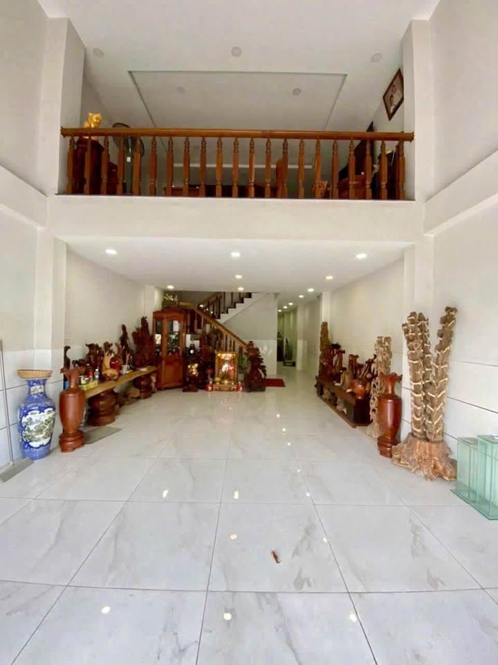 Nhà 5 Tầng Mặt Tiền Điện Biên Phủ, Nha Trang 100m² giá 15.5 tỷ - Đầu tư sinh lời lý tưởng!