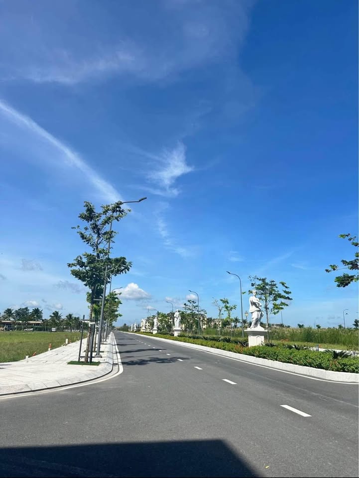 Đất nền 108m² tại Agora City Thủ Thừa - Giá chỉ 1.944 tỷ, sổ đỏ sẵn!