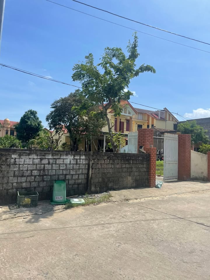 FrontHouse tại Đồng Hới, Quảng Bình 150m² giá 1.5 tỷ - Mặt tiền Lê Đa Uẩn!