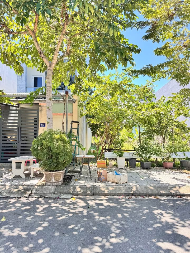 Bán đất khu đô thị Hòa Quý City Đà Nẵng 100m² giá 4.3 tỷ - Vị trí dân trí cao!