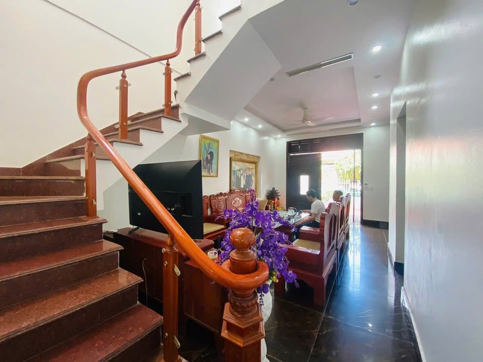 Nhà 2 tầng Cái Rồng 238m² giá 3.9 tỷ - Chính chủ bán gấp!