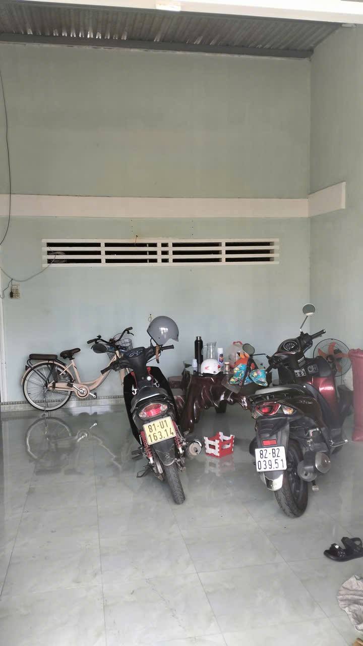 Nhà cấp 4 Đắk Cấm 180m² giá chỉ 700 triệu - Dọn vào ở ngay!