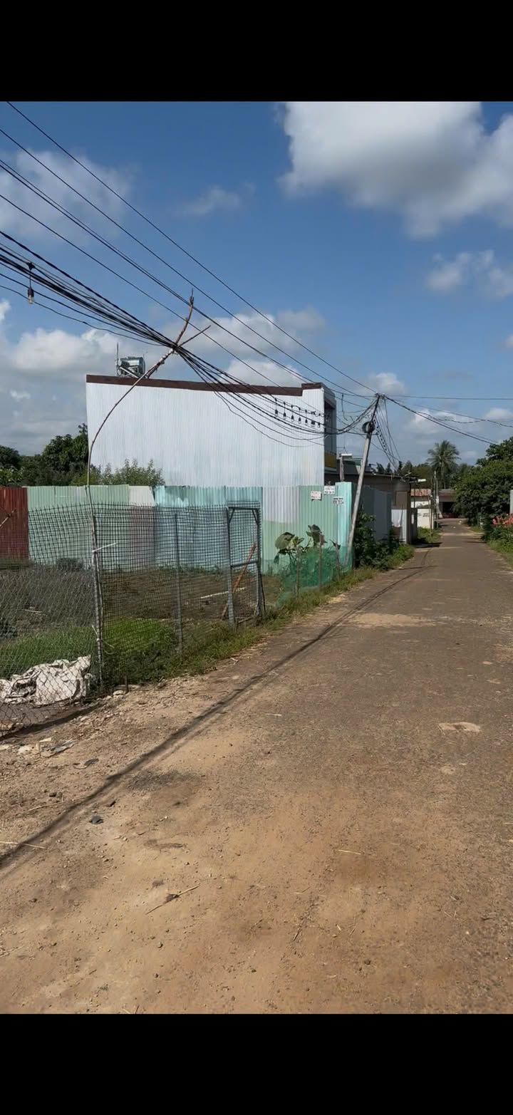 Đất thổ cư Ea Kao - Buôn Ma Thuột 150m² giá 1.68 tỷ - Vị trí đẹp, dân cư đông đúc!