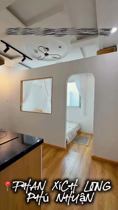 Căn hộ cho thuê 319 Phan Xích Long 1PK 1PB - Full nội thất, an ninh tốt!