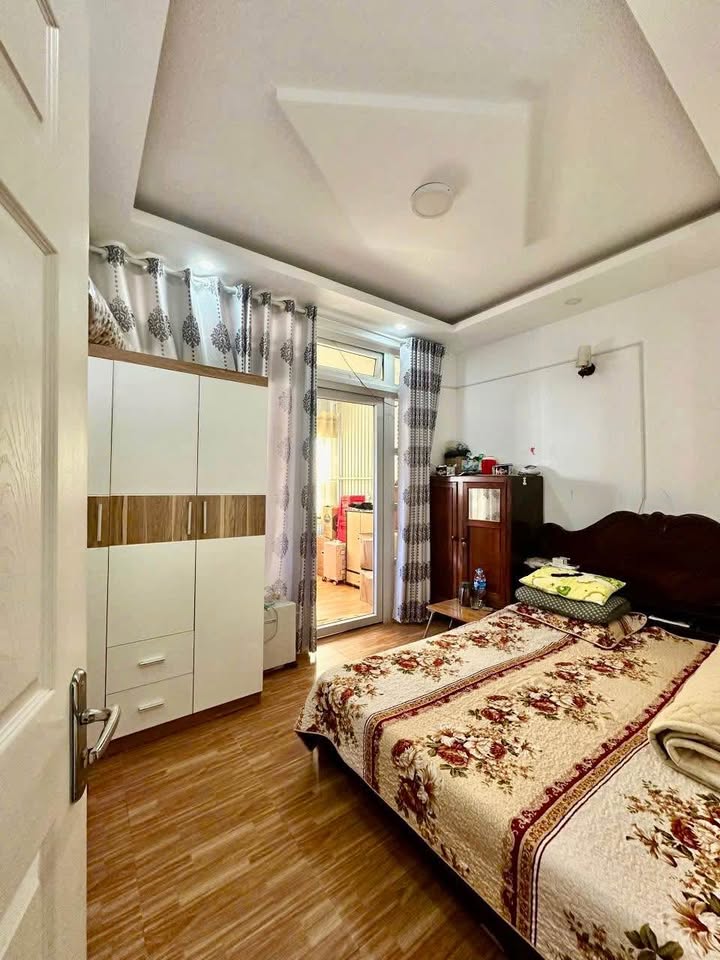 Nhà phố Nguyễn Siêu, Đà Lạt 40m² giá 3.2 tỷ - Sổ xây dựng chính chủ!