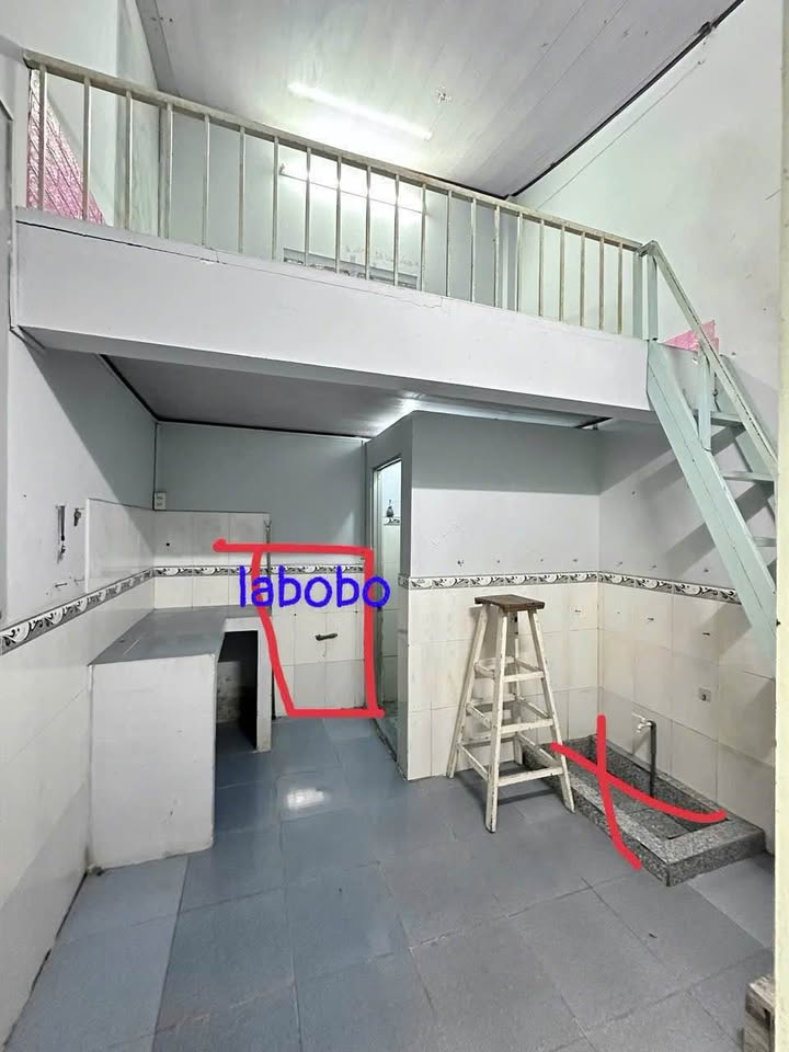 Phòng trọ 1 trệt 1 gác Hưng Lợi, Cần Thơ 16m² giá 1.7 triệu - Giờ giấc tự do!