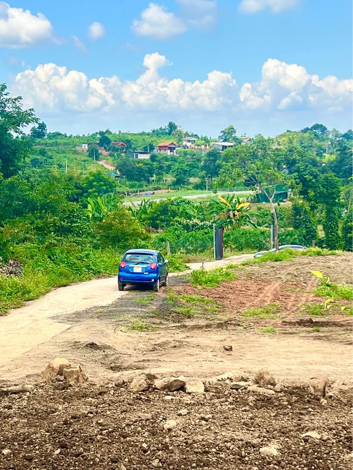 Đất nền Buôn Ma Thuột 1000m² giá 699 triệu - Tiềm năng sinh lời cao!