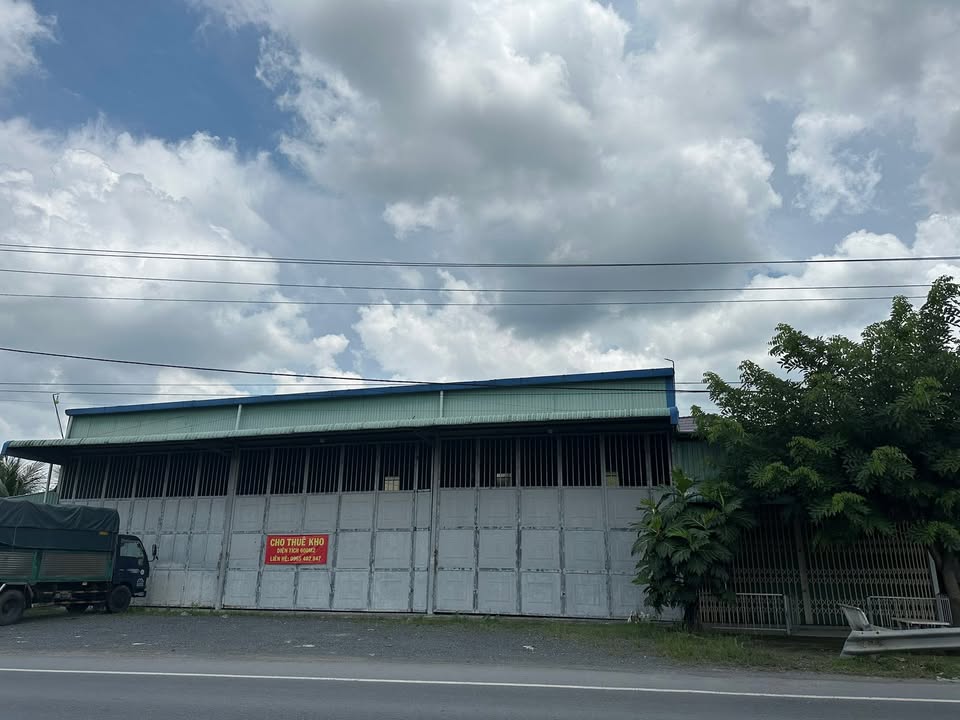 Kho cho thuê 600m² đường Tránh - Giá thỏa thuận, vị trí đắc địa!