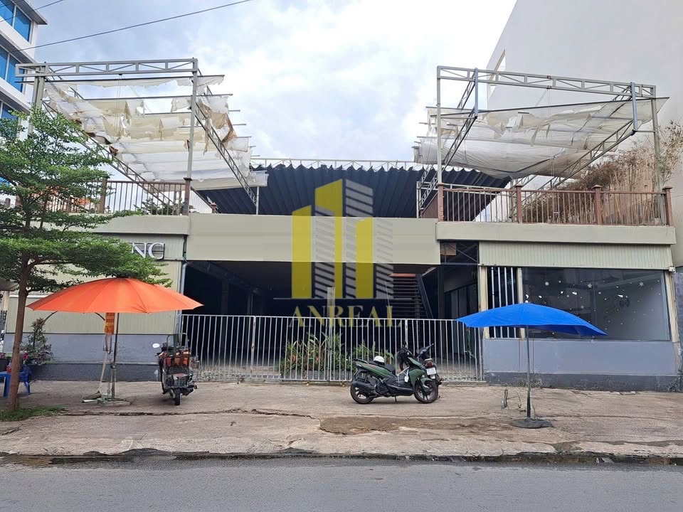 Cho thuê mặt bằng kinh doanh nhà hàng cafe 700m² đường Trần Não - Giá 140 triệu/tháng!