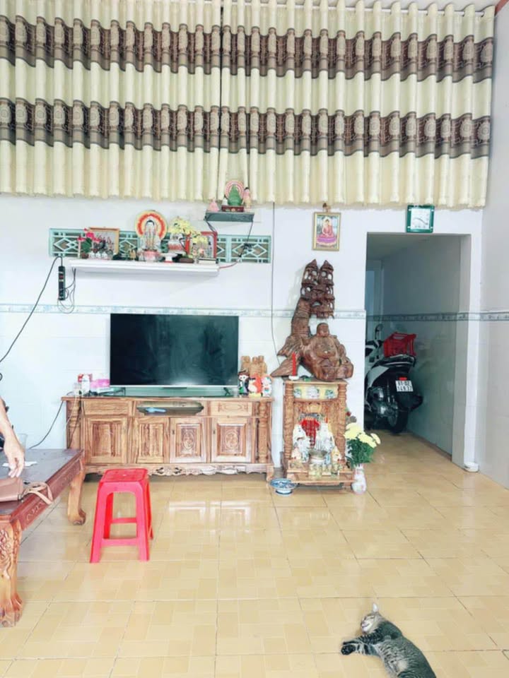 Nhà riêng Tân Bình Dĩ An 80m² giá 1.45 tỷ - Đường xe 4 chỗ vào tận sân!