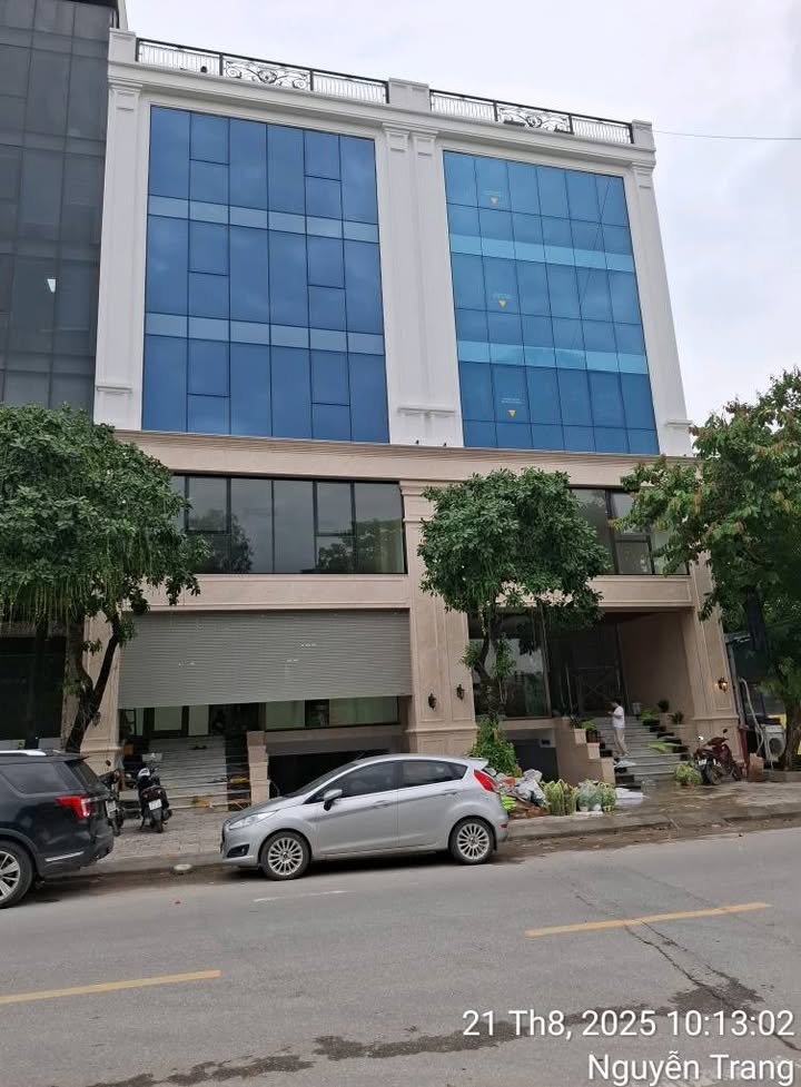 FrontHouse Mặt Phố Đức Diễn Bắc Từ Liêm 152m² giá thỏa thuận - Kinh doanh sầm uất!