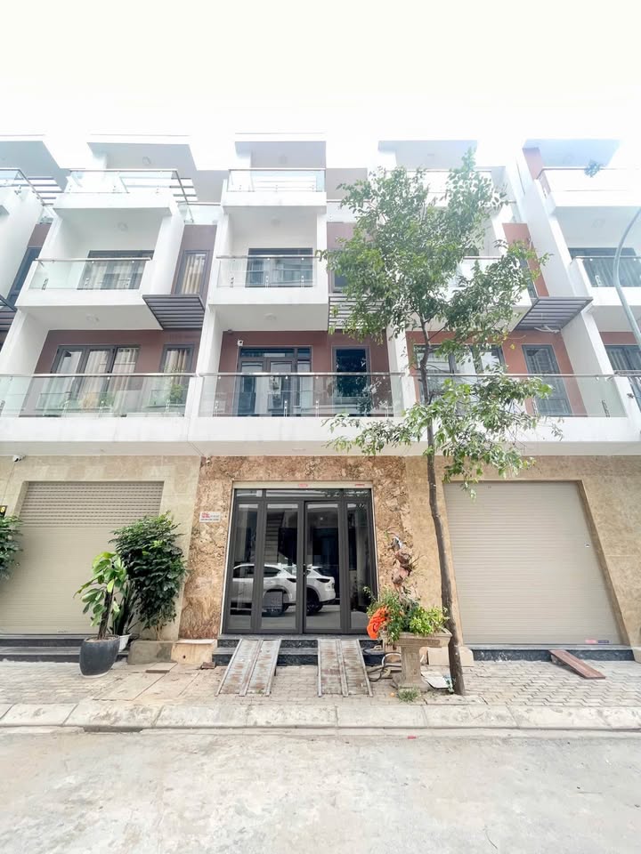 Nhà cho thuê khu đô thị Him Lam Hùng Vương 4 tầng giá 9 triệu - An ninh và tiện nghi đầy đủ!