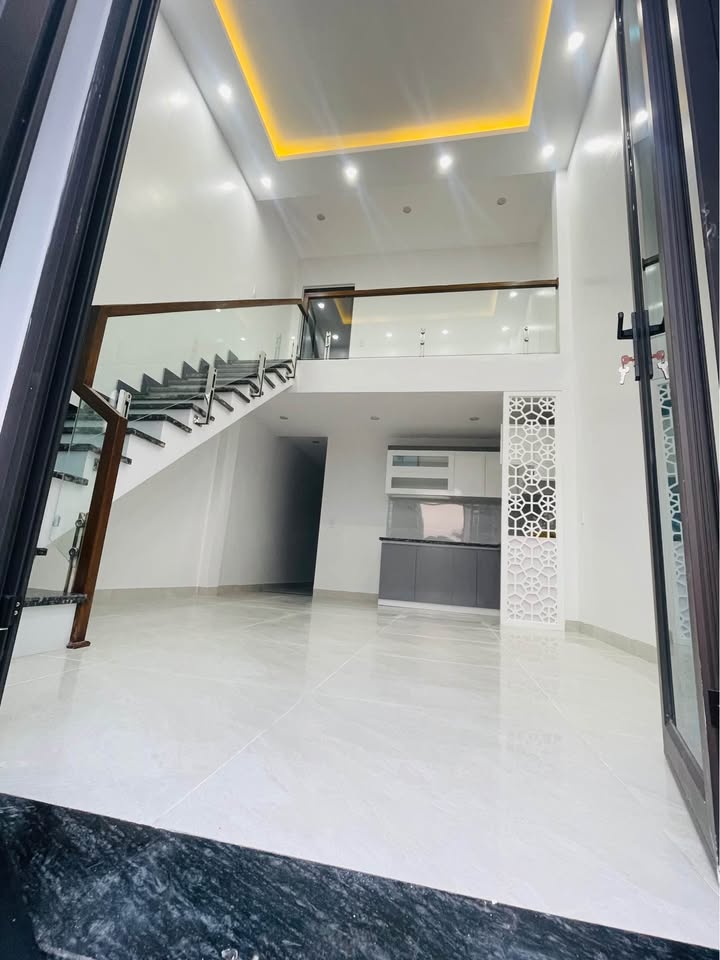 Nhà Đẩu Phượng Kiến An 64m² giá 1 tỷ - Chính chủ, sẵn sàng ở ngay!