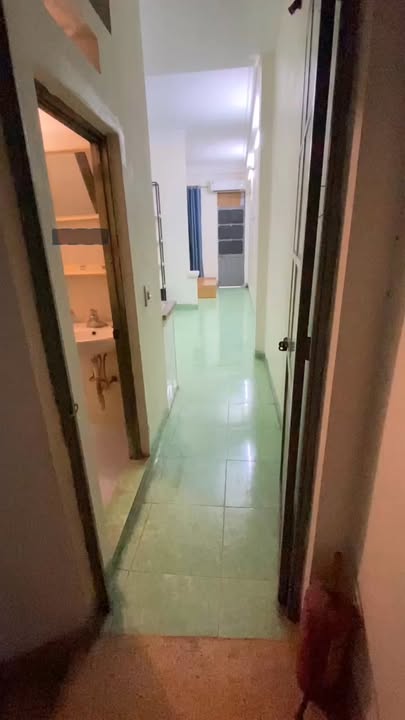 Phòng cho thuê tại Pháo Đài Láng, Đống Đa - Ban công thoáng mát, đầy đủ tiện nghi!