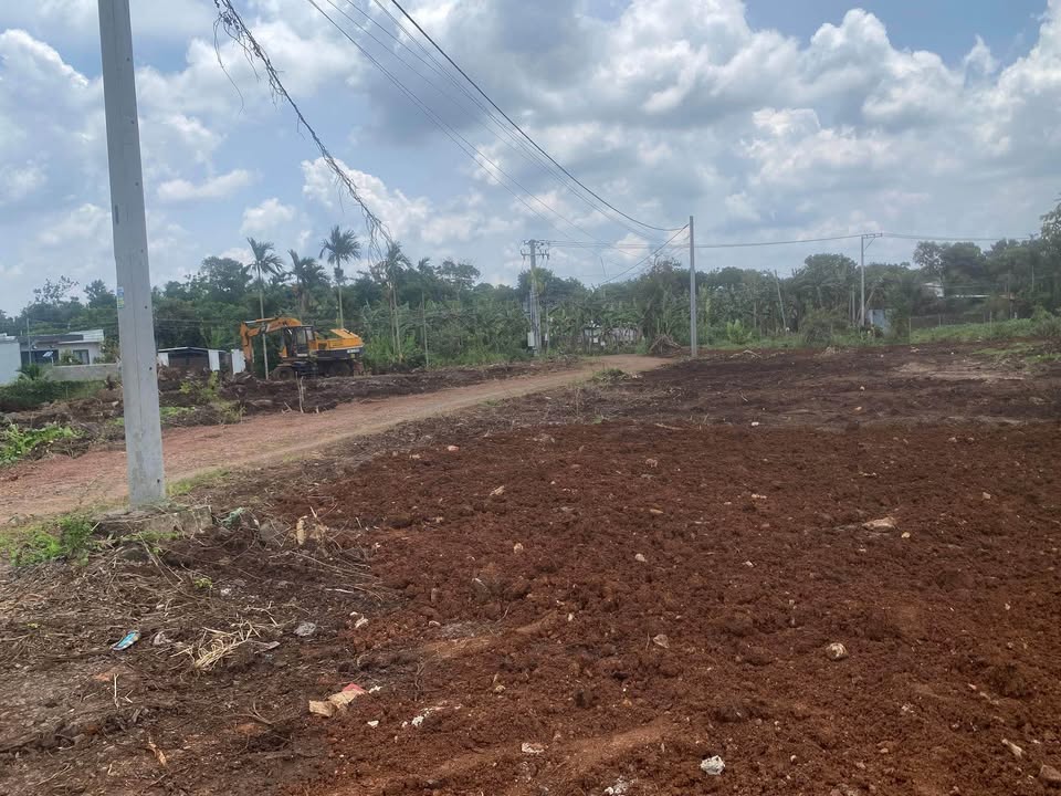 Đất nền 600m² phường Long Khánh - Giá chỉ 1.75 tỷ - Mặt tiền rộng 32m!