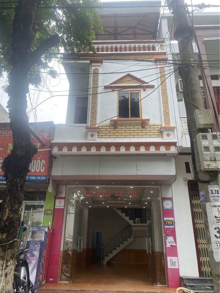 Nhà phố 3 tầng đường Lê Thanh, Lào Cai 80m² giá 2.768 tỷ - Đầu tư sinh lời ngay!