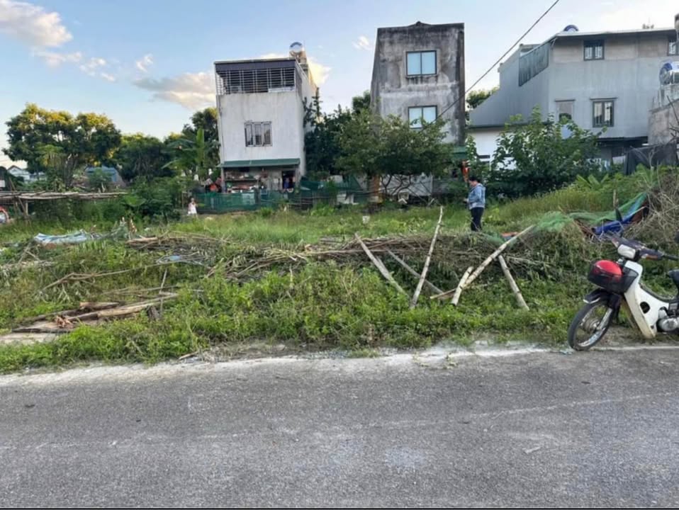 Đất nền đường Nguyễn Tuân, 100m² giá 1 tỷ - Sổ đỏ chính chủ, giao dịch nhanh!