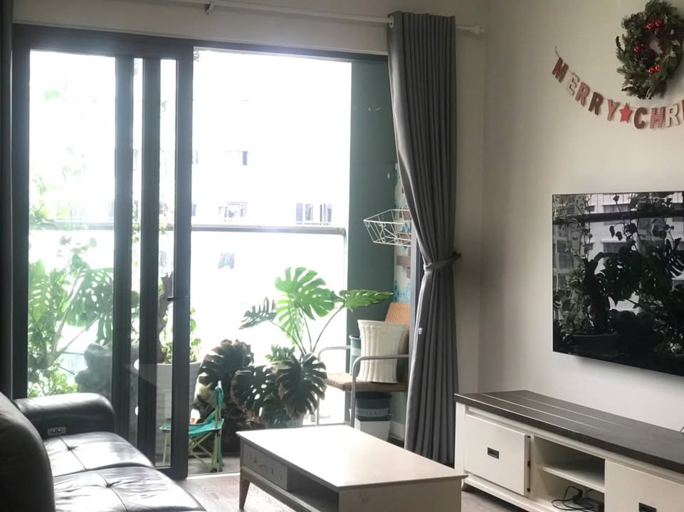 Căn hộ Emerald - Celadon City Tân Phú 53m² giá chỉ 12 triệu - Sẵn sàng vào ở ngay!