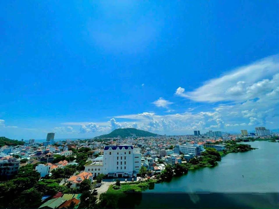 Nhà mặt tiền Đường Phan Chu Trinh, Vũng Tàu 161.6m² giá 23.5 tỷ - Thiết kế hiện đại, vị trí đắc địa!