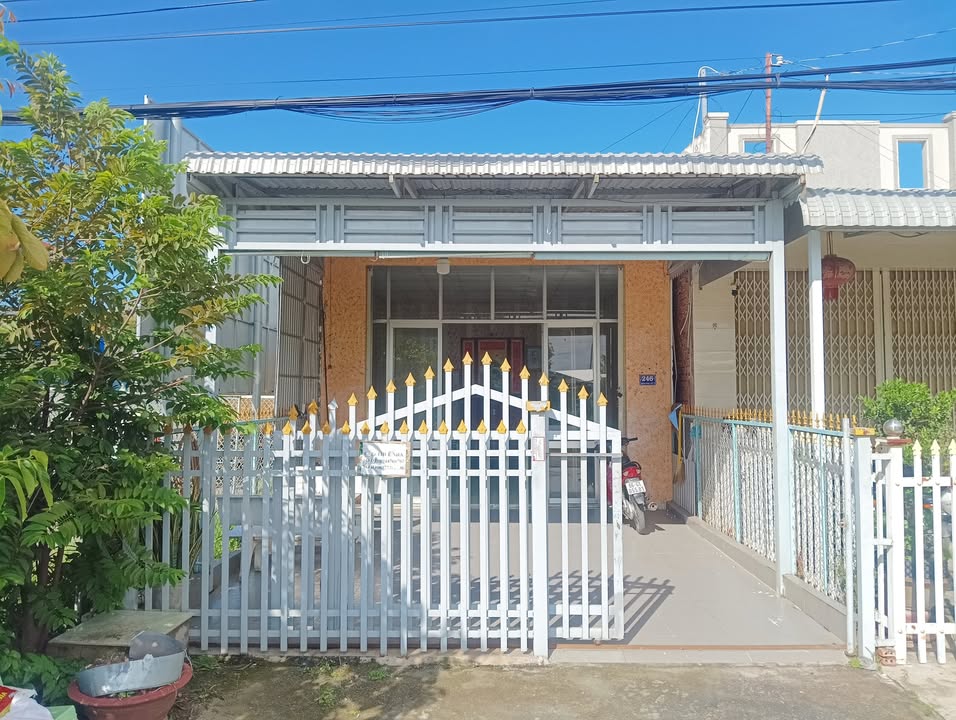 Nhà cho thuê tại 246 Thoại Ngọc Hầu, 125m² - Giá thuê thương lượng hấp dẫn!