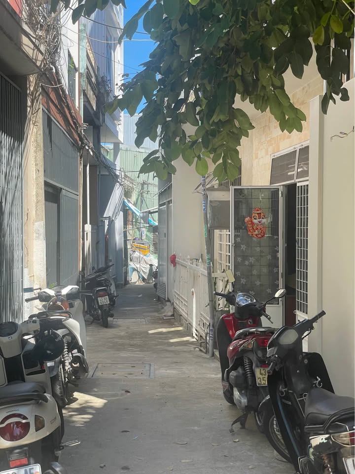 Nhà cấp 4 đường Lương Thế Vinh, Sơn Trà 43m² giá 3 tỷ - Vị trí trung tâm, pháp lý rõ ràng!