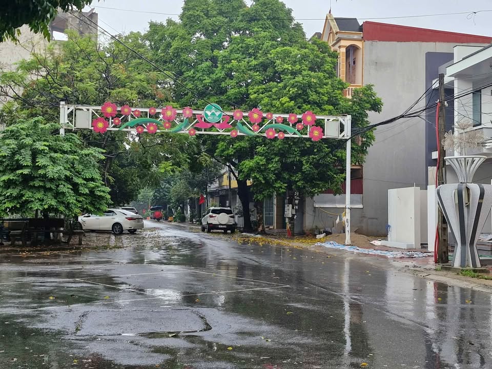 Đất nền Định Trung 165m² giá chỉ 5.445 tỷ - Lô góc 3 mặt tiền hiếm có!