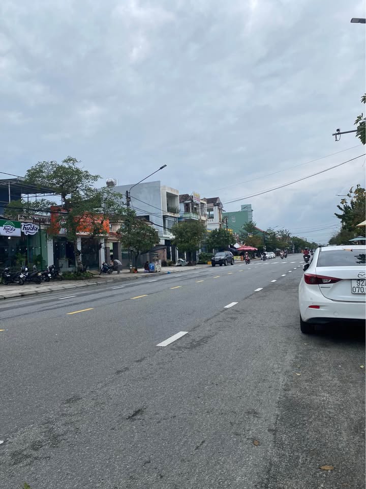 Đất nền đường Lê Lợi, Tam Kỳ 138m² giá 3.9 tỷ - Vị trí kinh doanh sầm uất!