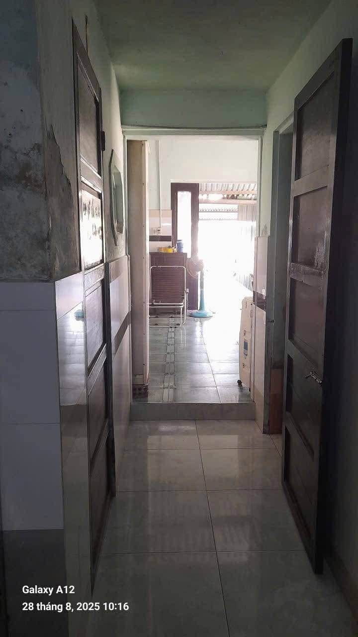 Nhà cấp 4 137m² tại Nguyễn Tất Thành, Huế - Bán gấp chỉ 5.48 tỷ!