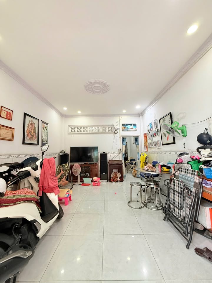 Nhà hẻm 680 Bình Long, Tân Phú 56m² giá 4.65 tỷ - Không lỗi phong thủy!