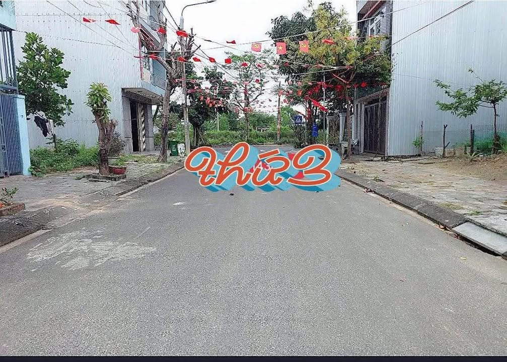 Đất biển mặt tiền Xuân Thiều 100m² giá 4.8 tỷ - Sổ đỏ chính chủ!