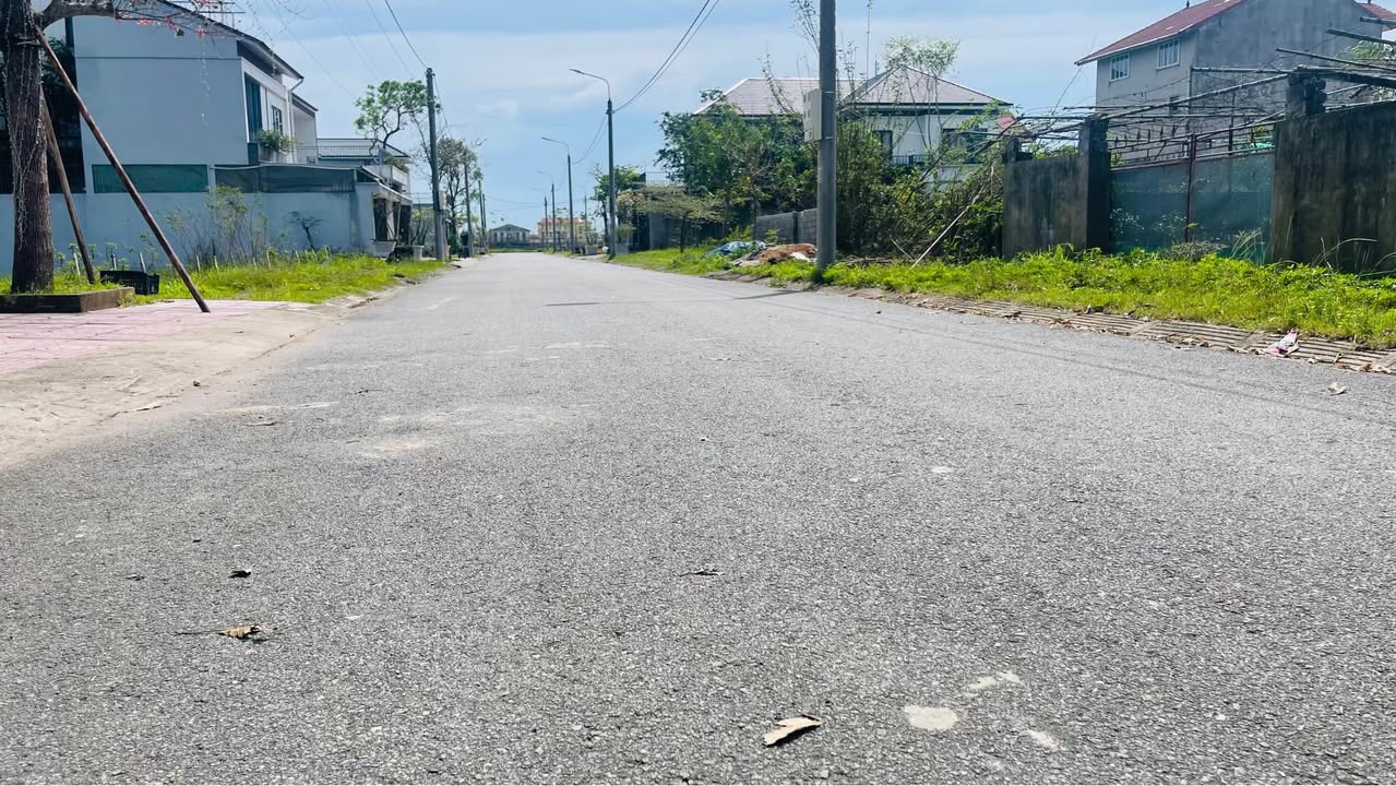 Lô đất Thạch Trung, Hà Tĩnh 160m² giá 3 tỷ - Đầu tư sinh lời lý tưởng!