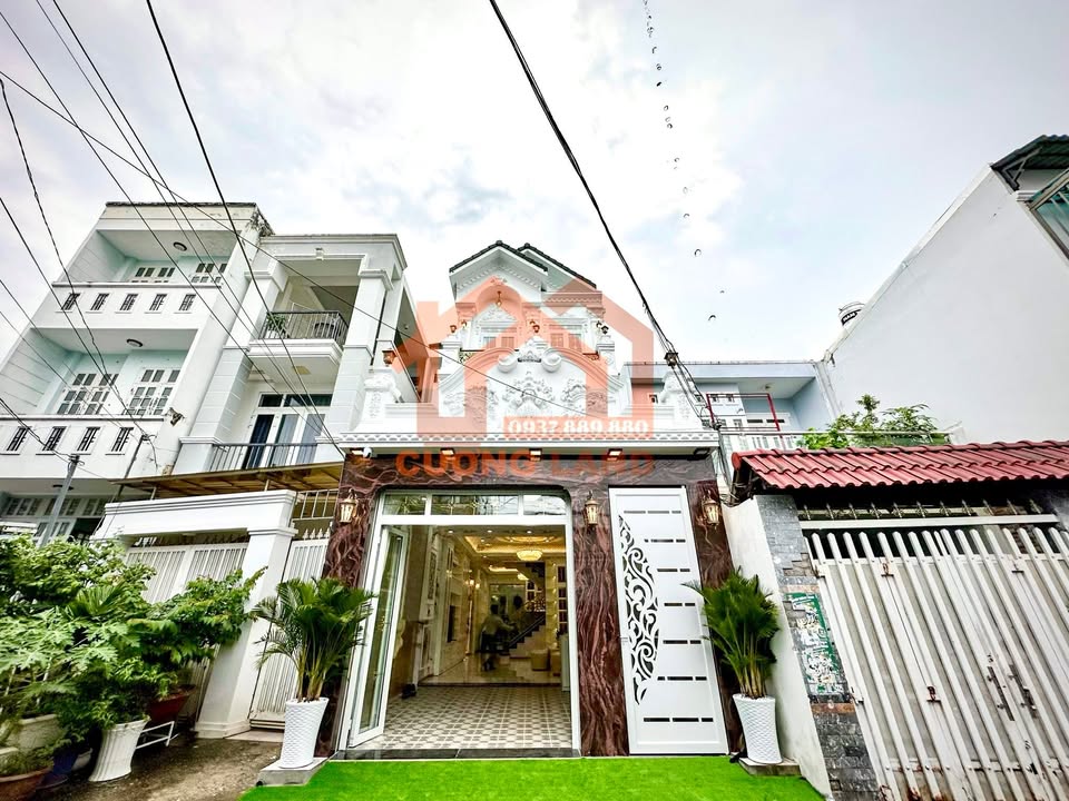 Nhà phố Tân cổ điển 95m² quận Nhà Bè giá 8.38 tỷ - Kiến trúc biệt thự sang trọng!