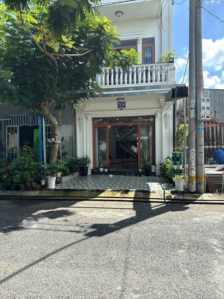 Nhà phố 3 tầng 90m² giá 4 tỷ tại KDC Phát Hải, Cần Giuộc - Sổ hồng riêng, chính chủ!