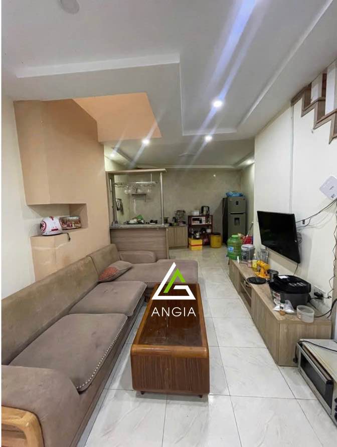 Nhà 1 trệt 1 lầu Ngô Thì Nhậm, Đà Lạt 56m² giá 2.7 tỷ - Đầy đủ nội thất, sẵn sàng vào ở!