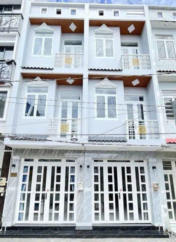 Nhà 3 tầng hẻm xe hơi 1942 Huỳnh Tấn Phát, Nhà Bè - Giá 2.59 tỷ - Sổ hồng riêng