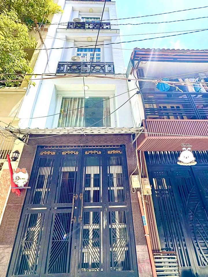 Nhà 5 tầng Nguyễn Đình Chiểu, Quận 3 - Giá 11 tỷ - Đầu tư sinh lời ngay!