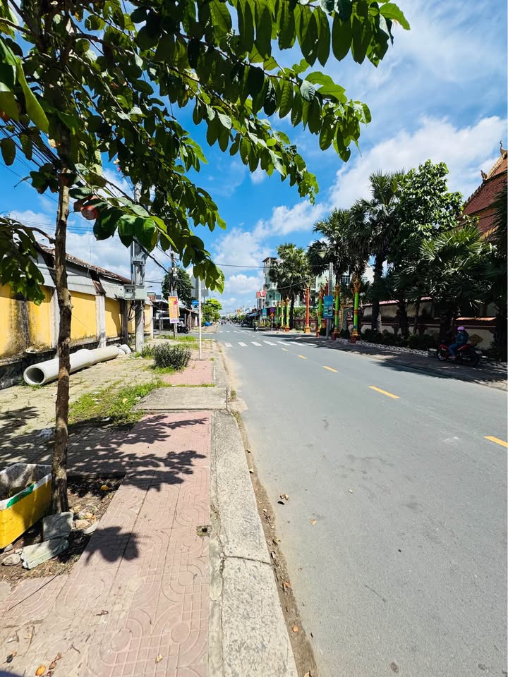 Cho thuê mặt bằng đường Đồng Khởi, Trà Vinh, 100m² - Giá chỉ 5 triệu/tháng!