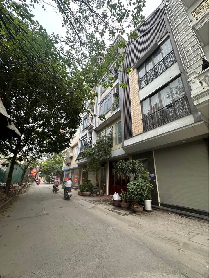 Nhà Phố Trần Quang Diệu Đống Đa 60m² giá thỏa thuận - Kinh doanh đỉnh cao!