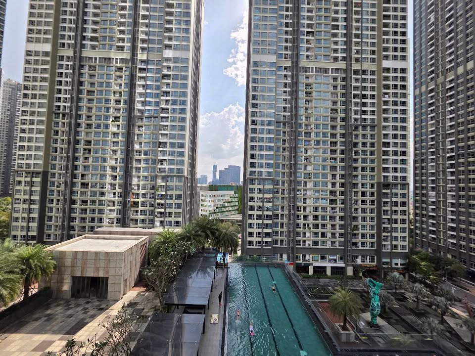 Căn hộ cho thuê Landmark 81 Bình Thạnh 55m² giá 22 triệu - View hồ bơi tuyệt đẹp!