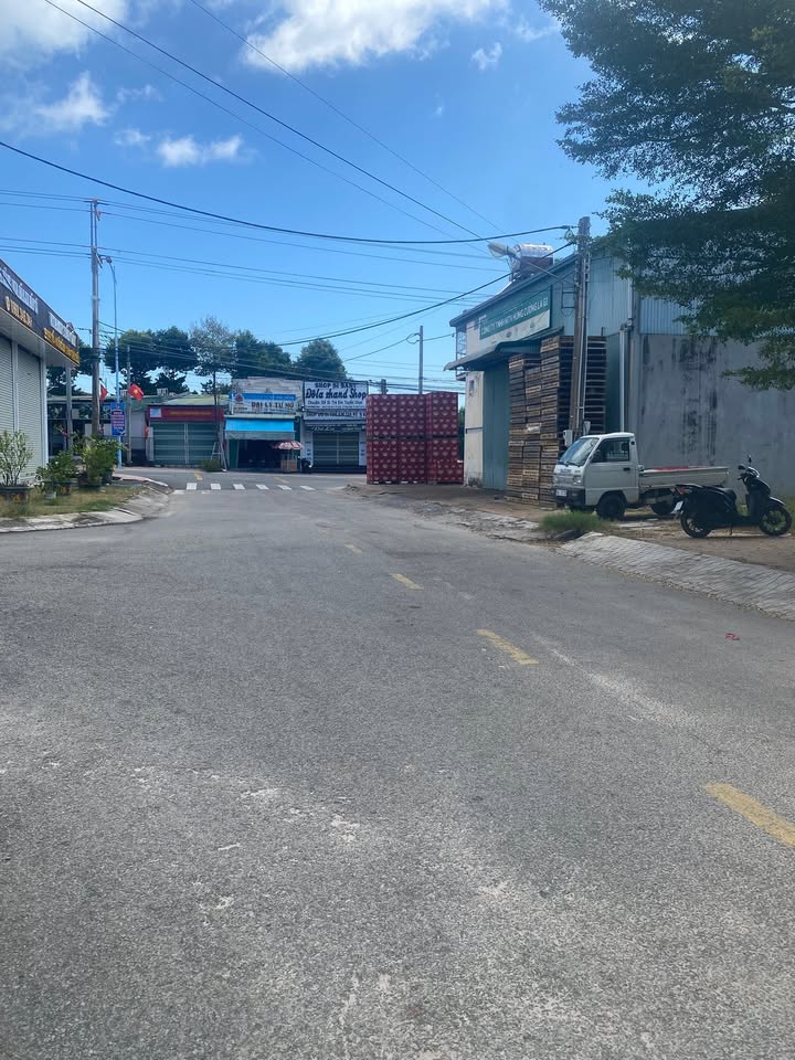 Đất nền chính chủ tại Đặng Thai Mai, Tân An, La Gi - Giá chỉ 2 tỷ!