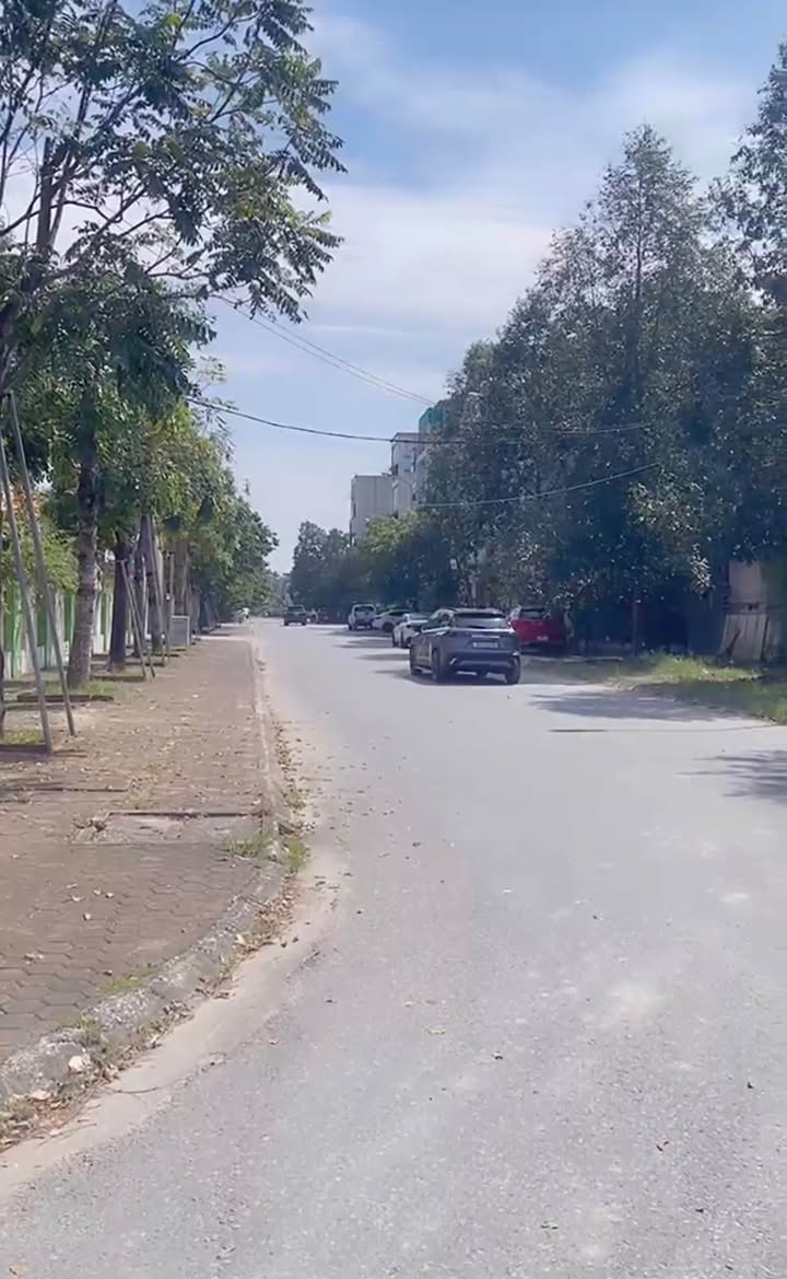 Lô đất MBQH 2000 Phú Sơn 80m² giá 3 tỷ - View hông trường Mầm non thoáng mát!