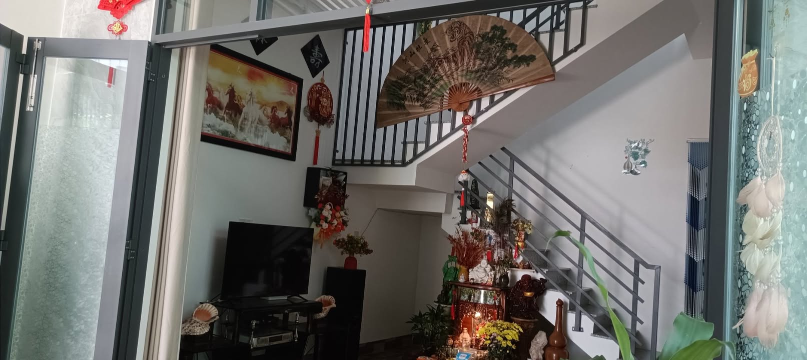 Nhà 1 trệt 1 lầu hẻm đường Nguyễn Chích Vĩnh Hòa 112m² giá 3 tỷ - Hướng Đông thoáng mát!